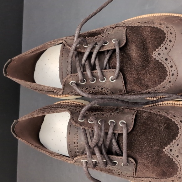 Cole Haan Men's American Longwing Oxford Dark Brown,Size 8/W. - Picture 3 of 10